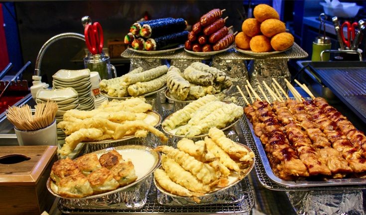 Street Food Wonders: Asia’s Most Iconic Snacks