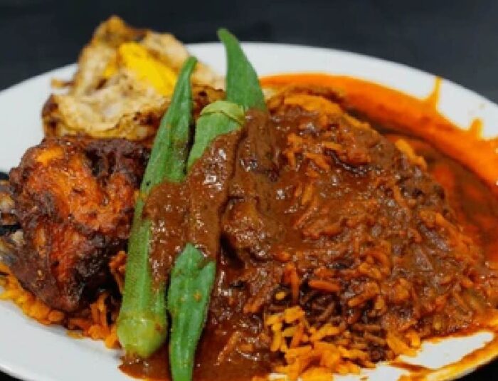 Nasi Kandar: Malaysia’s Bold, Flavor-Packed Culinary Treasure