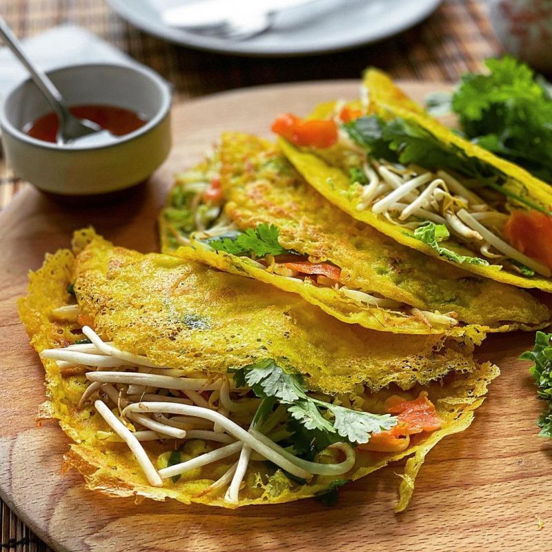 Bánh Xèo: Vietnam’s Crispy Golden Delight
