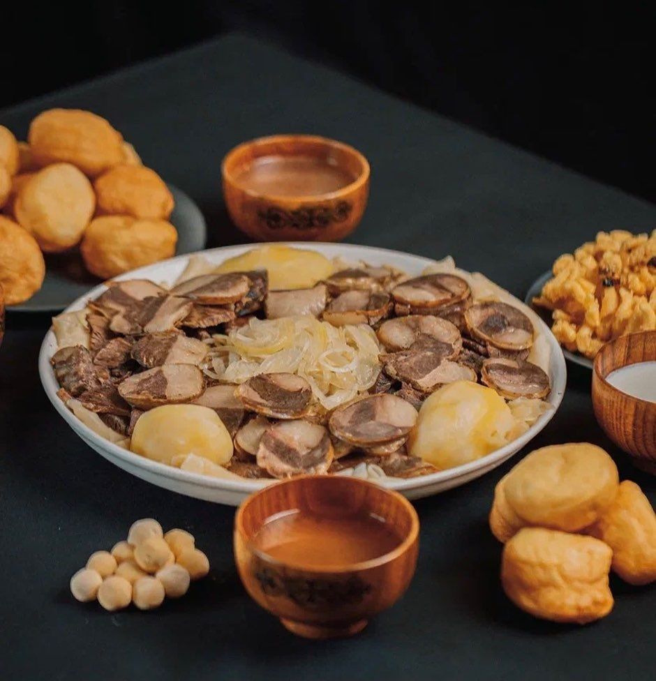 Beshbarmak: The Heartwarming National Dish of Kazakhstan