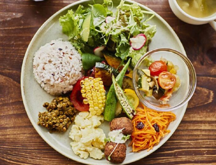 The Power of a Healthy Food Diet for Weight Balance and Vitality