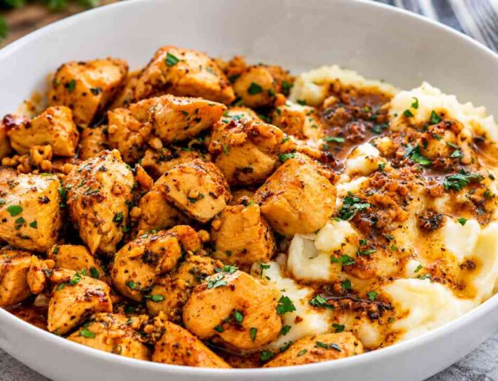 Garlic Butter Chicken Bites Meals Packed with Savory Flavor